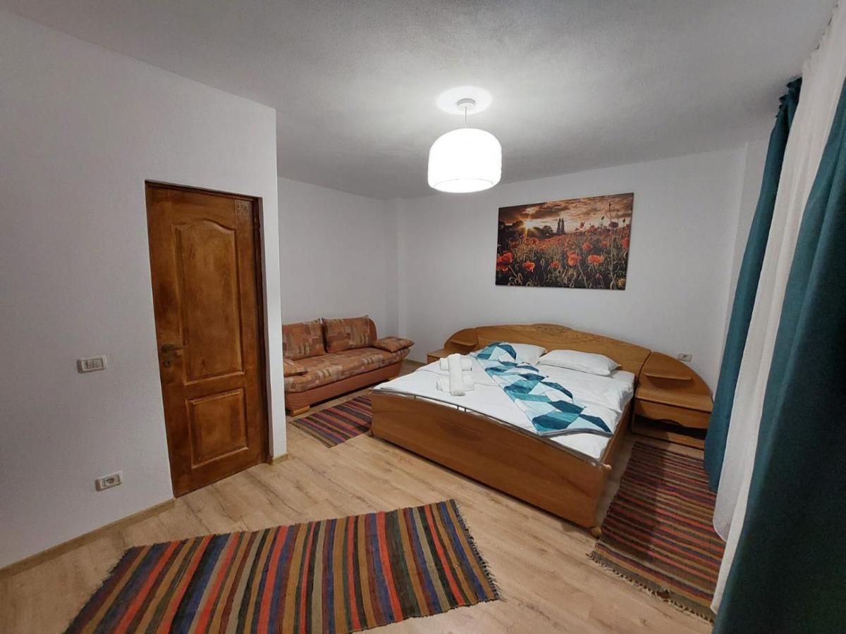 Casuta De Sub Munte Cartisoara Villa Dış mekan fotoğraf